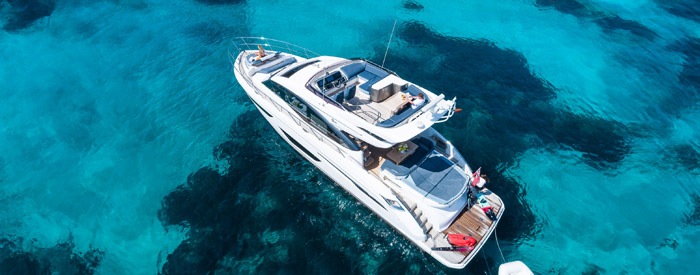 Motor yachts for charter